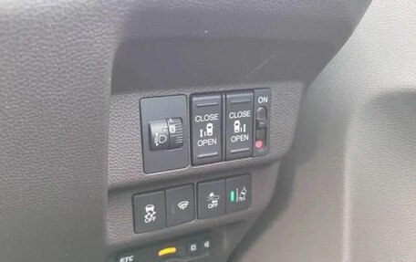 Honda Freed II, 2018 год, 1 199 123 рублей, 19 фотография