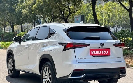 Lexus NX, 2022 год, 2 990 777 рублей, 5 фотография