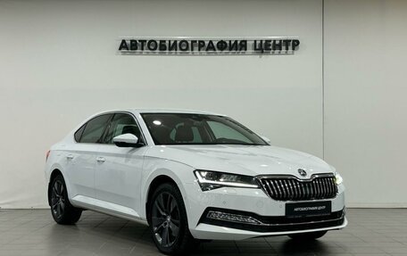 Skoda Superb III рестайлинг, 2019 год, 2 990 000 рублей, 3 фотография