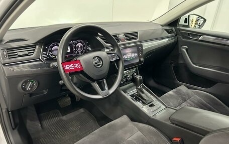 Skoda Superb III рестайлинг, 2019 год, 2 990 000 рублей, 11 фотография