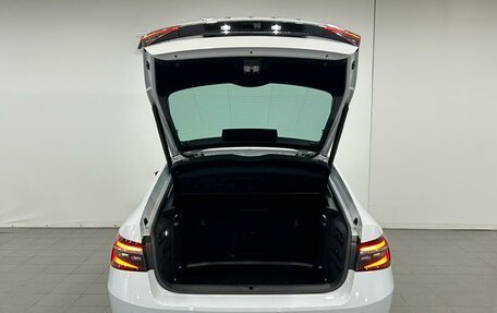 Skoda Superb III рестайлинг, 2019 год, 2 990 000 рублей, 27 фотография