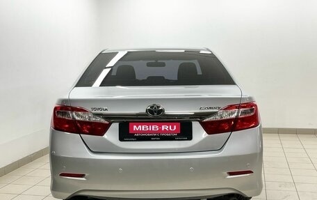 Toyota Camry, 2014 год, 1 650 000 рублей, 5 фотография