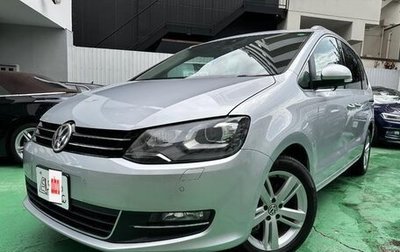 Volkswagen Sharan II, 2015 год, 1 050 000 рублей, 1 фотография