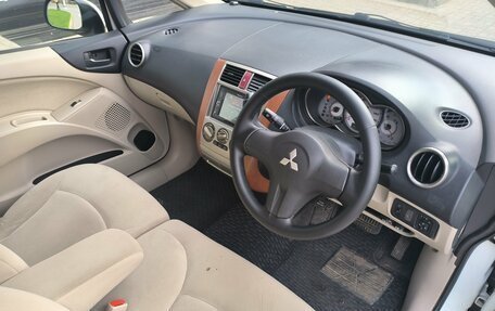 Mitsubishi Colt VI рестайлинг, 2010 год, 650 000 рублей, 14 фотография