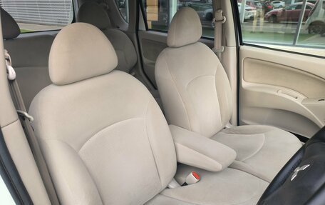 Mitsubishi Colt VI рестайлинг, 2010 год, 650 000 рублей, 16 фотография