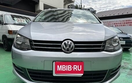 Volkswagen Sharan II, 2015 год, 1 050 000 рублей, 2 фотография
