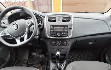 Renault Logan II, 2019 год, 1 200 000 рублей, 5 фотография