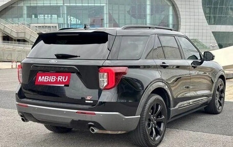 Ford Explorer VI, 2021 год, 3 150 000 рублей, 3 фотография
