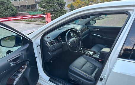 Toyota Camry, 2017 год, 2 590 000 рублей, 7 фотография