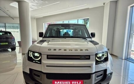 Land Rover Defender II, 2025 год, 9 423 000 рублей, 2 фотография