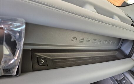 Land Rover Defender II, 2025 год, 9 423 000 рублей, 12 фотография