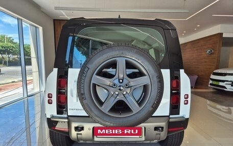 Land Rover Defender II, 2025 год, 9 423 000 рублей, 4 фотография