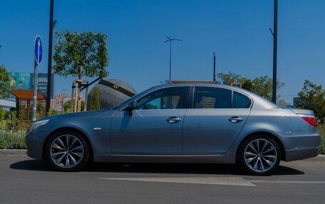 BMW 5 серия, 2008 год, 1 800 000 рублей, 5 фотография