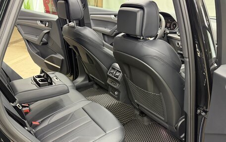 Audi Q5, 2025 год, 6 400 000 рублей, 30 фотография