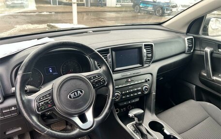 KIA Sportage IV рестайлинг, 2017 год, 1 979 000 рублей, 2 фотография