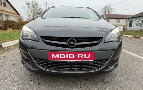 Opel Astra J, 2013 год, 1 250 000 рублей, 3 фотография