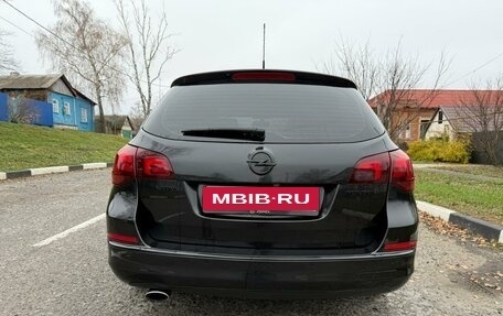Opel Astra J, 2013 год, 1 250 000 рублей, 4 фотография