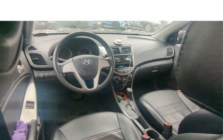 Hyundai Solaris II рестайлинг, 2011 год, 799 000 рублей, 3 фотография