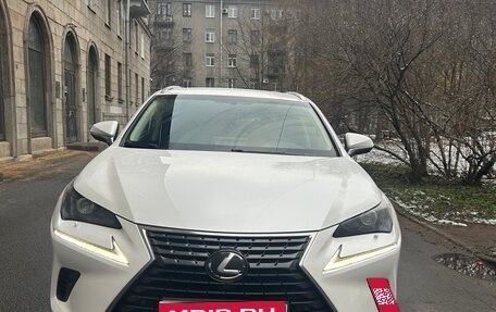 Lexus NX I, 2017 год, 2 350 000 рублей, 1 фотография