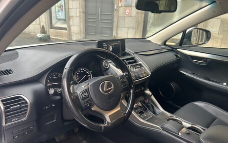 Lexus NX I, 2017 год, 2 350 000 рублей, 7 фотография