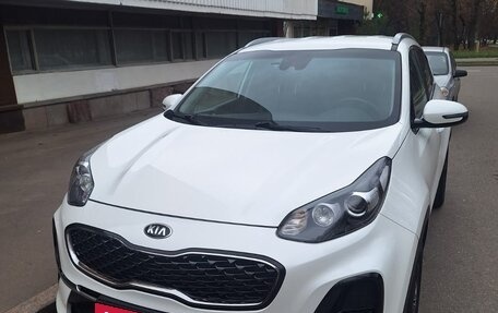 KIA Sportage IV рестайлинг, 2020 год, 2 546 000 рублей, 1 фотография