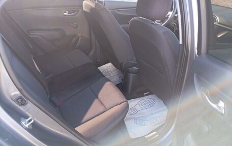 KIA Rio IV, 2022 год, 1 642 000 рублей, 10 фотография