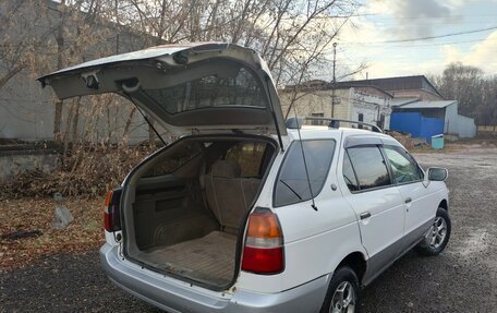 Nissan Rnessa, 1998 год, 350 000 рублей, 10 фотография