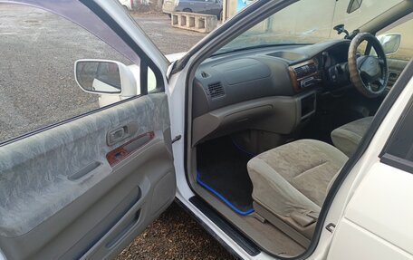 Nissan Rnessa, 1998 год, 350 000 рублей, 18 фотография