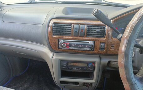 Nissan Rnessa, 1998 год, 350 000 рублей, 26 фотография