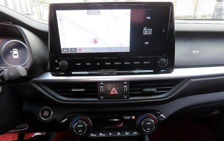 KIA K3, 2022 год, 1 819 000 рублей, 14 фотография