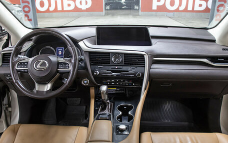 Lexus RX IV рестайлинг, 2019 год, 4 898 000 рублей, 14 фотография