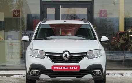 Renault Sandero II рестайлинг, 2022 год, 1 299 000 рублей, 2 фотография