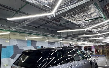 Land Rover Range Rover IV рестайлинг, 2019 год, 8 200 000 рублей, 3 фотография