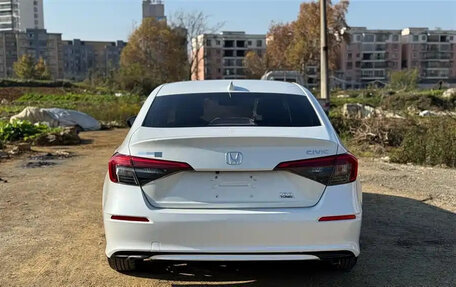 Honda Civic, 2021 год, 1 300 000 рублей, 5 фотография