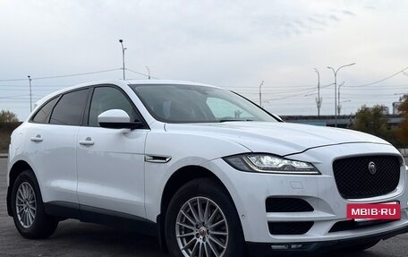 Jaguar F-Pace, 2016 год, 2 250 000 рублей, 4 фотография