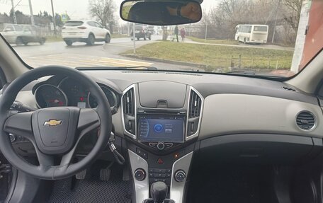 Chevrolet Cruze II, 2014 год, 710 000 рублей, 9 фотография