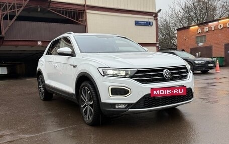 Volkswagen T-Roc I, 2021 год, 2 310 000 рублей, 4 фотография