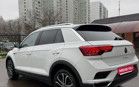 Volkswagen T-Roc I, 2021 год, 2 310 000 рублей, 6 фотография