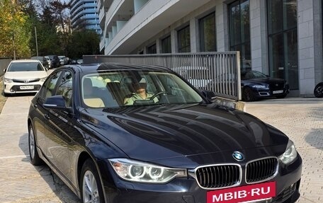 BMW 3 серия, 2014 год, 1 900 000 рублей, 3 фотография