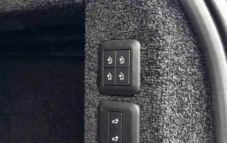 Land Rover Range Rover IV рестайлинг, 2018 год, 6 000 000 рублей, 6 фотография