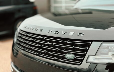 Land Rover Range Rover IV рестайлинг, 2025 год, 19 700 000 рублей, 5 фотография