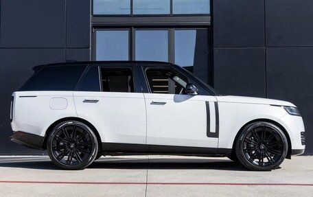 Land Rover Range Rover IV рестайлинг, 2024 год, 15 346 000 рублей, 6 фотография