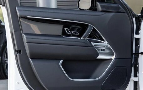 Land Rover Range Rover IV рестайлинг, 2024 год, 15 346 000 рублей, 27 фотография