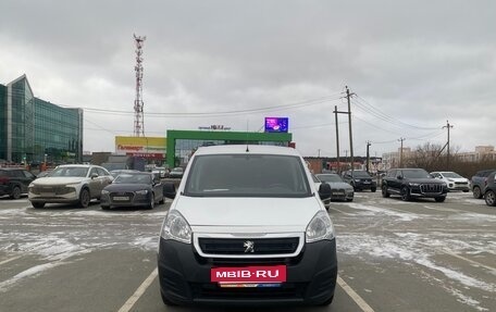 Peugeot Partner II рестайлинг 2, 2017 год, 1 400 000 рублей, 3 фотография