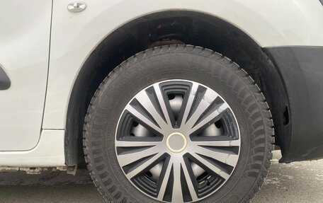 Peugeot Partner II рестайлинг 2, 2017 год, 1 400 000 рублей, 15 фотография