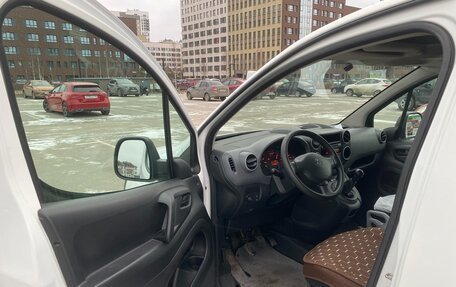 Peugeot Partner II рестайлинг 2, 2017 год, 1 400 000 рублей, 21 фотография