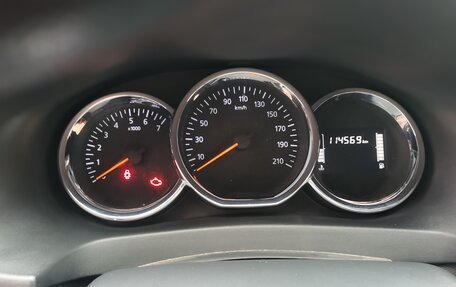 Renault Logan II, 2020 год, 750 000 рублей, 17 фотография