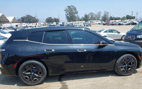 BMW iX, 2022 год, 5 300 000 рублей, 7 фотография