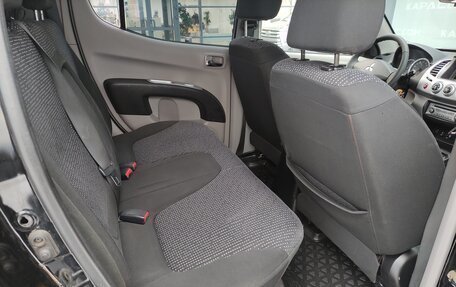 Mitsubishi L200 IV рестайлинг, 2011 год, 1 390 000 рублей, 8 фотография