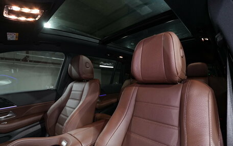 Mercedes-Benz GLS, 2023 год, 14 000 000 рублей, 16 фотография